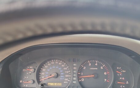 Toyota Land Cruiser 100 рестайлинг 2, 2000 год, 1 300 000 рублей, 7 фотография