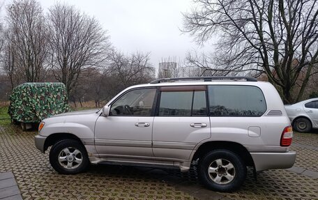 Toyota Land Cruiser 100 рестайлинг 2, 2000 год, 1 300 000 рублей, 4 фотография