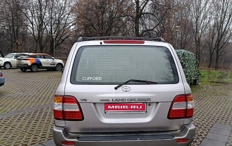 Toyota Land Cruiser 100 рестайлинг 2, 2000 год, 1 300 000 рублей, 3 фотография