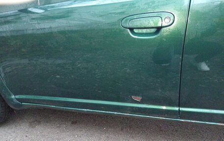 Toyota Yaris I рестайлинг, 2001 год, 345 000 рублей, 7 фотография