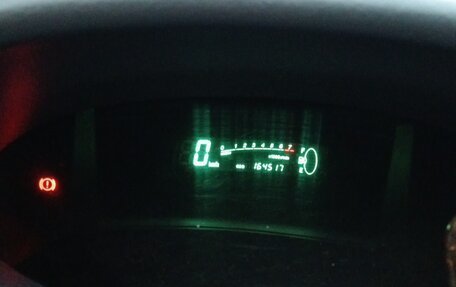 Toyota Yaris I рестайлинг, 2001 год, 345 000 рублей, 6 фотография