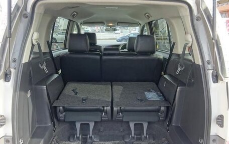 Toyota ISis I, 2014 год, 853 777 рублей, 23 фотография