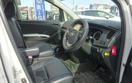 Toyota ISis I, 2014 год, 853 777 рублей, 18 фотография