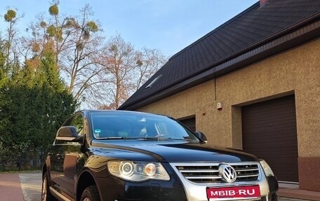 Volkswagen Touareg III, 2008 год, 1 600 000 рублей, 1 фотография