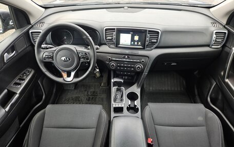 KIA Sportage IV рестайлинг, 2017 год, 1 650 000 рублей, 10 фотография