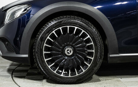 Mercedes-Benz E-Класс, 2019 год, 3 399 700 рублей, 26 фотография