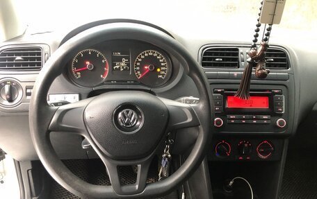 Volkswagen Polo VI (EU Market), 2017 год, 630 000 рублей, 11 фотография
