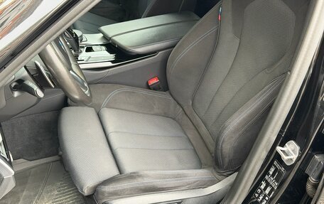 BMW 5 серия, 2019 год, 3 850 000 рублей, 13 фотография