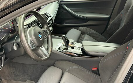 BMW 5 серия, 2019 год, 3 850 000 рублей, 12 фотография