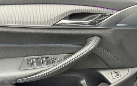 BMW 5 серия, 2019 год, 3 850 000 рублей, 17 фотография