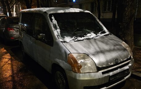 Honda Mobilio I, 2002 год, 179 000 рублей, 1 фотография