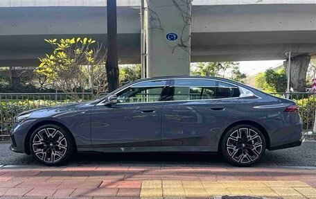 BMW 5 серия, 2024 год, 7 000 096 рублей, 3 фотография