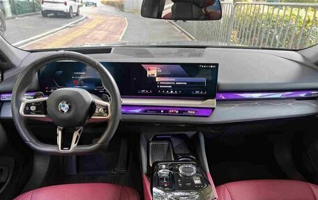 BMW 5 серия, 2024 год, 7 000 096 рублей, 8 фотография