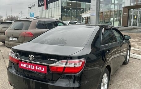Toyota Camry, 2015 год, 1 970 000 рублей, 6 фотография