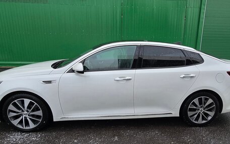 KIA K5 II, 2017 год, 2 200 000 рублей, 5 фотография