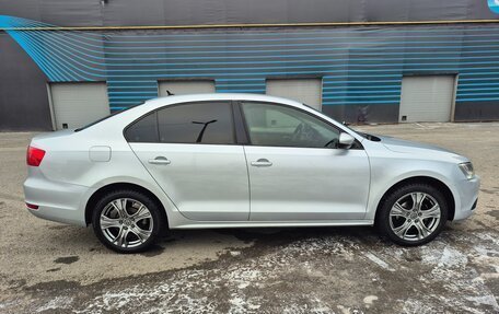Volkswagen Jetta VI, 2012 год, 1 100 000 рублей, 6 фотография