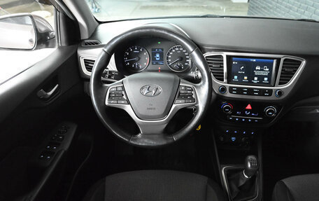 Hyundai Solaris II рестайлинг, 2019 год, 1 500 000 рублей, 11 фотография