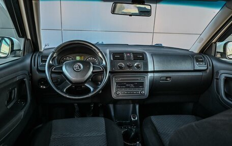 Skoda Fabia II, 2013 год, 634 000 рублей, 6 фотография