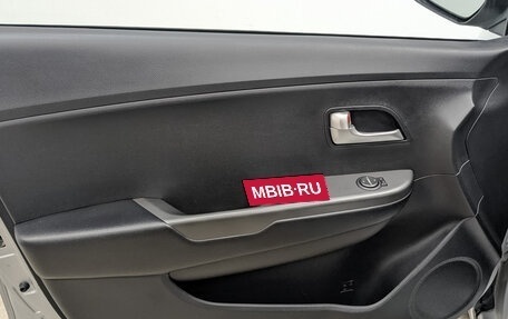 KIA Rio III рестайлинг, 2014 год, 1 020 000 рублей, 18 фотография