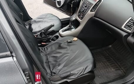 Opel Astra J, 2011 год, 850 000 рублей, 3 фотография