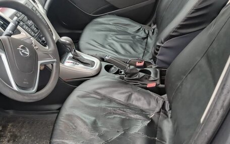 Opel Astra J, 2011 год, 850 000 рублей, 7 фотография