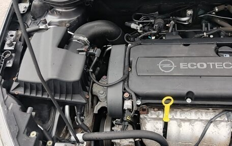 Opel Astra J, 2011 год, 850 000 рублей, 18 фотография