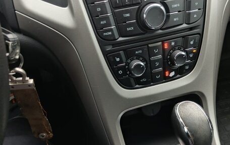 Opel Astra J, 2011 год, 850 000 рублей, 27 фотография