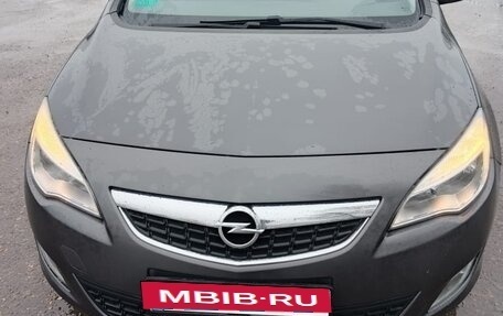 Opel Astra J, 2011 год, 850 000 рублей, 26 фотография