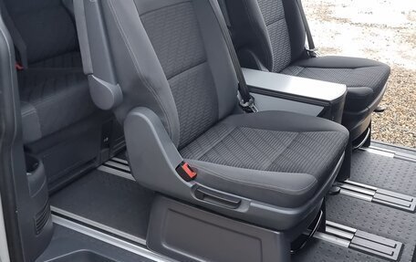 Volkswagen Multivan T5, 2010 год, 3 100 000 рублей, 19 фотография