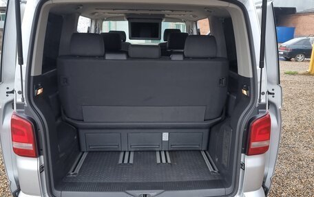 Volkswagen Multivan T5, 2010 год, 3 100 000 рублей, 24 фотография