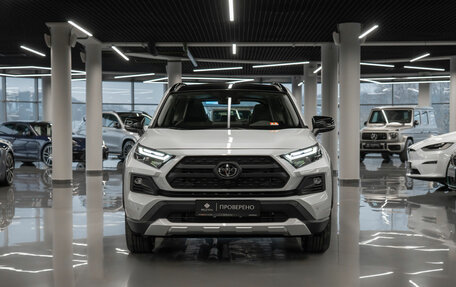 Toyota RAV4, 2025 год, 4 300 000 рублей, 3 фотография