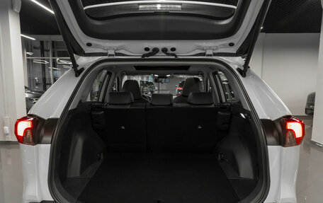 Toyota RAV4, 2025 год, 4 300 000 рублей, 23 фотография