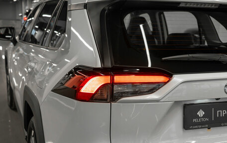 Toyota RAV4, 2025 год, 4 300 000 рублей, 27 фотография