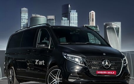 Mercedes-Benz V-Класс, 2024 год, 46 900 000 рублей, 3 фотография