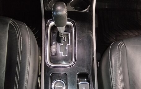 Mitsubishi Outlander III рестайлинг 3, 2019 год, 2 150 000 рублей, 14 фотография