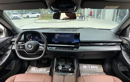 BMW 5 серия, 2024 год, 6 800 066 рублей, 12 фотография