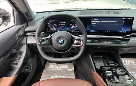 BMW 5 серия, 2024 год, 6 800 066 рублей, 13 фотография