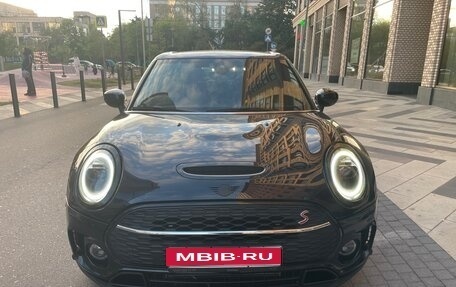 MINI Clubman, 2022 год, 4 100 000 рублей, 1 фотография