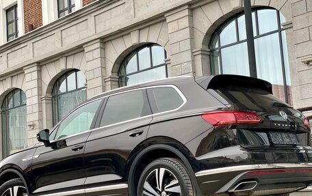 Volkswagen Touareg III, 2020 год, 5 300 000 рублей, 1 фотография