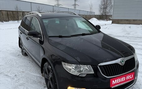 Skoda Superb III рестайлинг, 2011 год, 950 000 рублей, 1 фотография