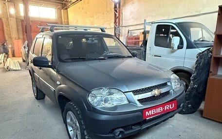 Chevrolet Niva I рестайлинг, 2013 год, 545 000 рублей, 9 фотография