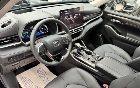 Toyota Highlander, 2025 год, 6 100 000 рублей, 15 фотография