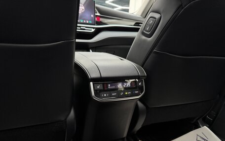 Toyota Highlander, 2025 год, 6 100 000 рублей, 24 фотография