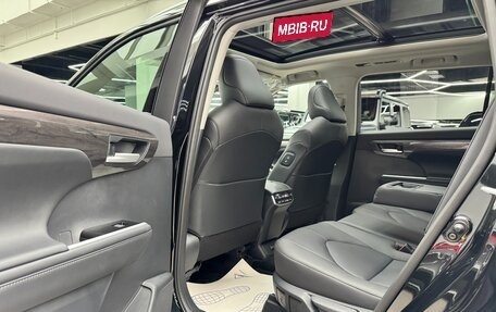 Toyota Highlander, 2025 год, 6 100 000 рублей, 22 фотография