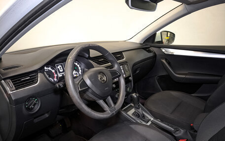 Skoda Octavia, 2018 год, 1 275 000 рублей, 16 фотография