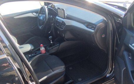 Ford Focus IV, 2018 год, 1 200 000 рублей, 10 фотография