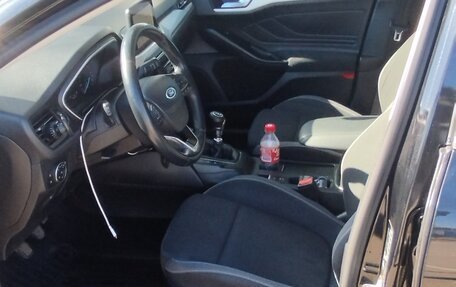 Ford Focus IV, 2018 год, 1 200 000 рублей, 8 фотография