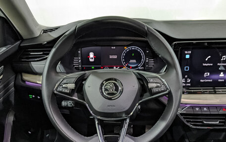 Skoda Octavia IV, 2023 год, 2 995 000 рублей, 21 фотография