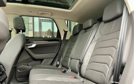 Volkswagen Touareg III, 2020 год, 5 300 000 рублей, 22 фотография