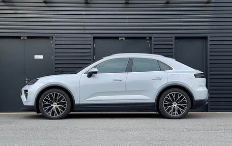 Porsche Macan, 2025 год, 13 750 005 рублей, 7 фотография